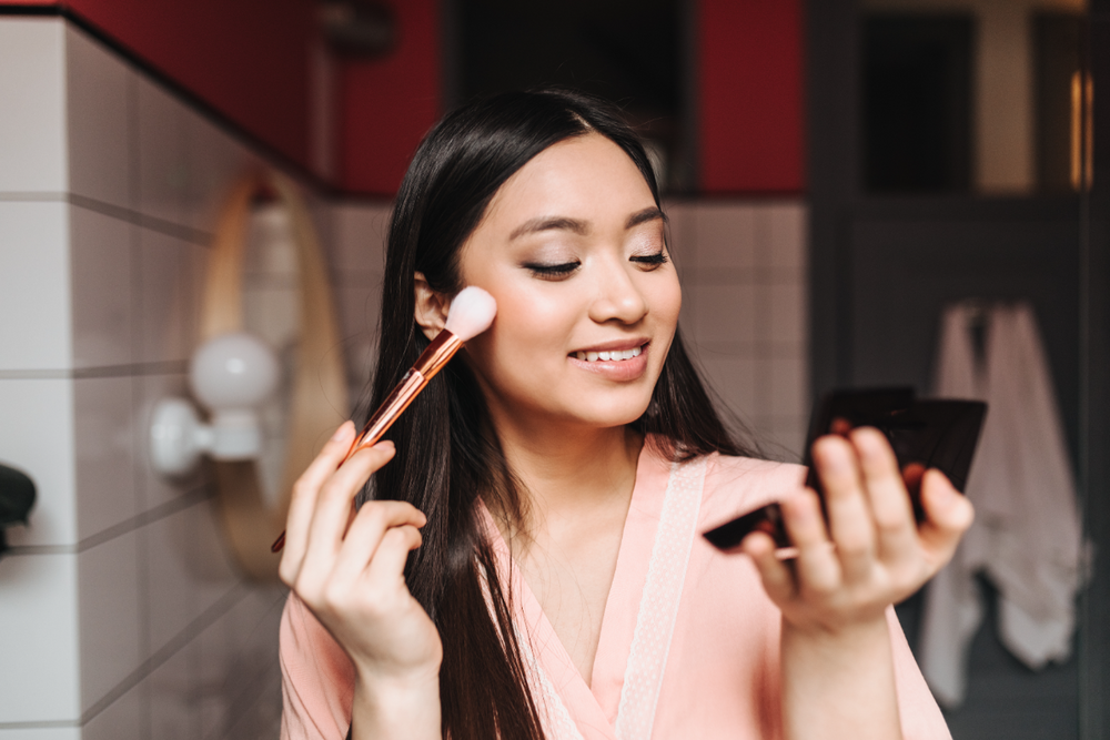 The Basics of Japanese Makeup: How to Create a Natural and Fresh Look